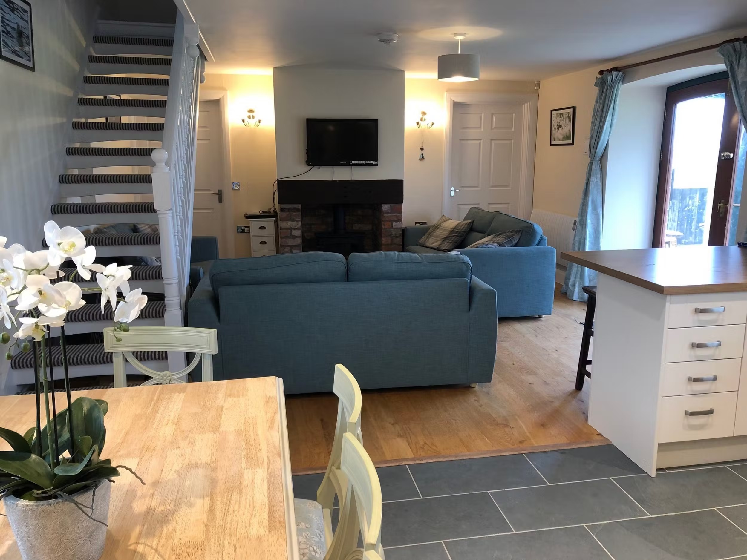 Gateholm Cottage - photo 2