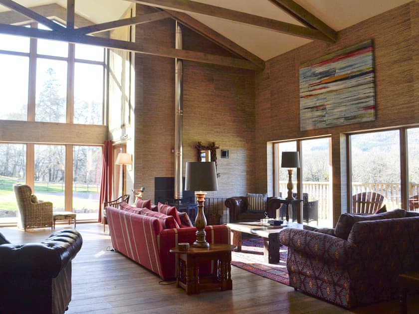 Ghillie’s Lodge - photo 3