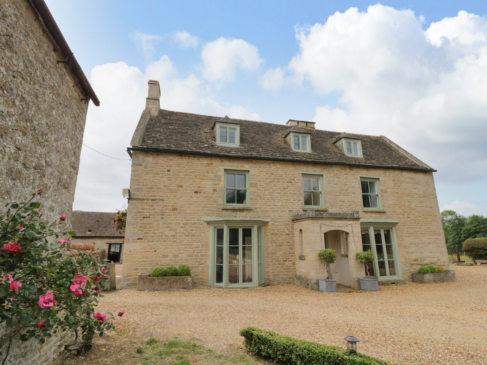 Glapthorn Manor - photo 2