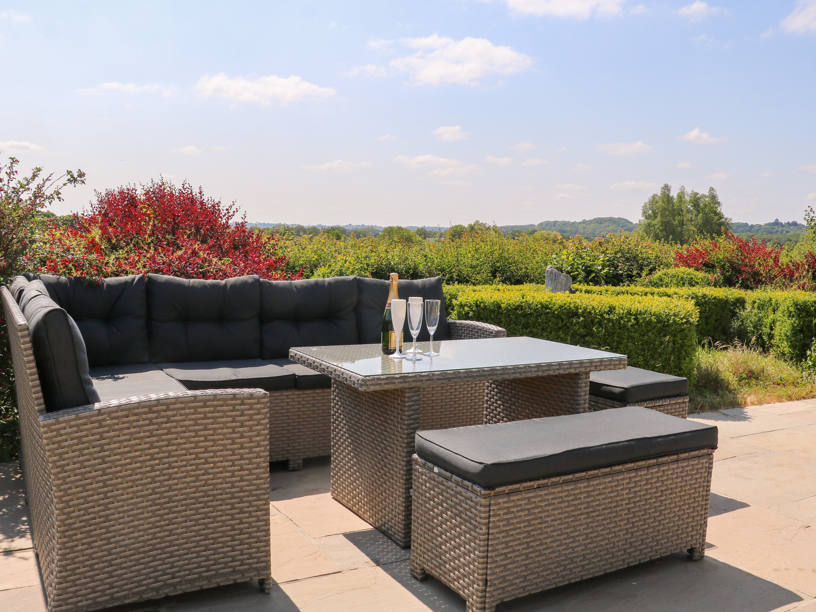 Groomes Country House - photo 3