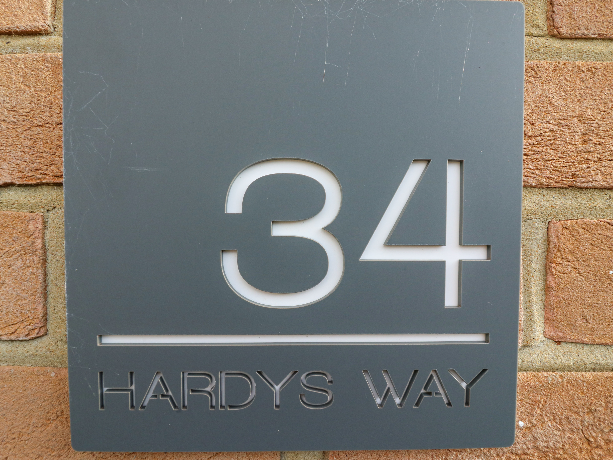 Hardy's Way 34 - photo 3
