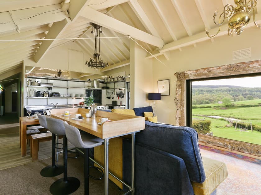 Harthill Barn - photo 4