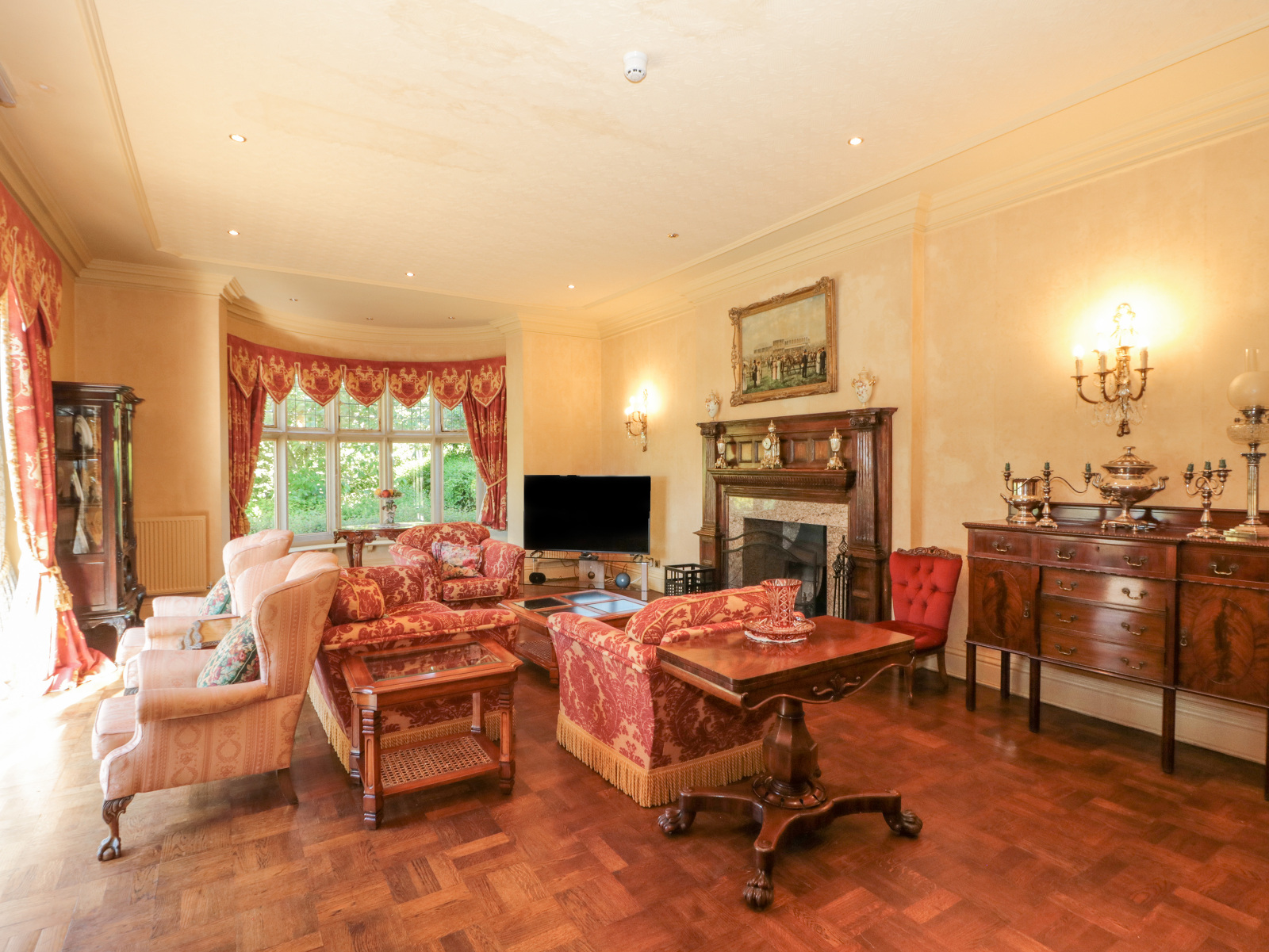 Highcliffe Manor - photo 4