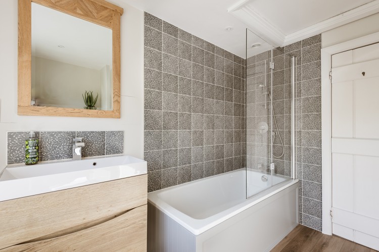 Hillside House - photo 2