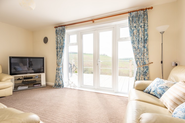 Hillsview - photo 5