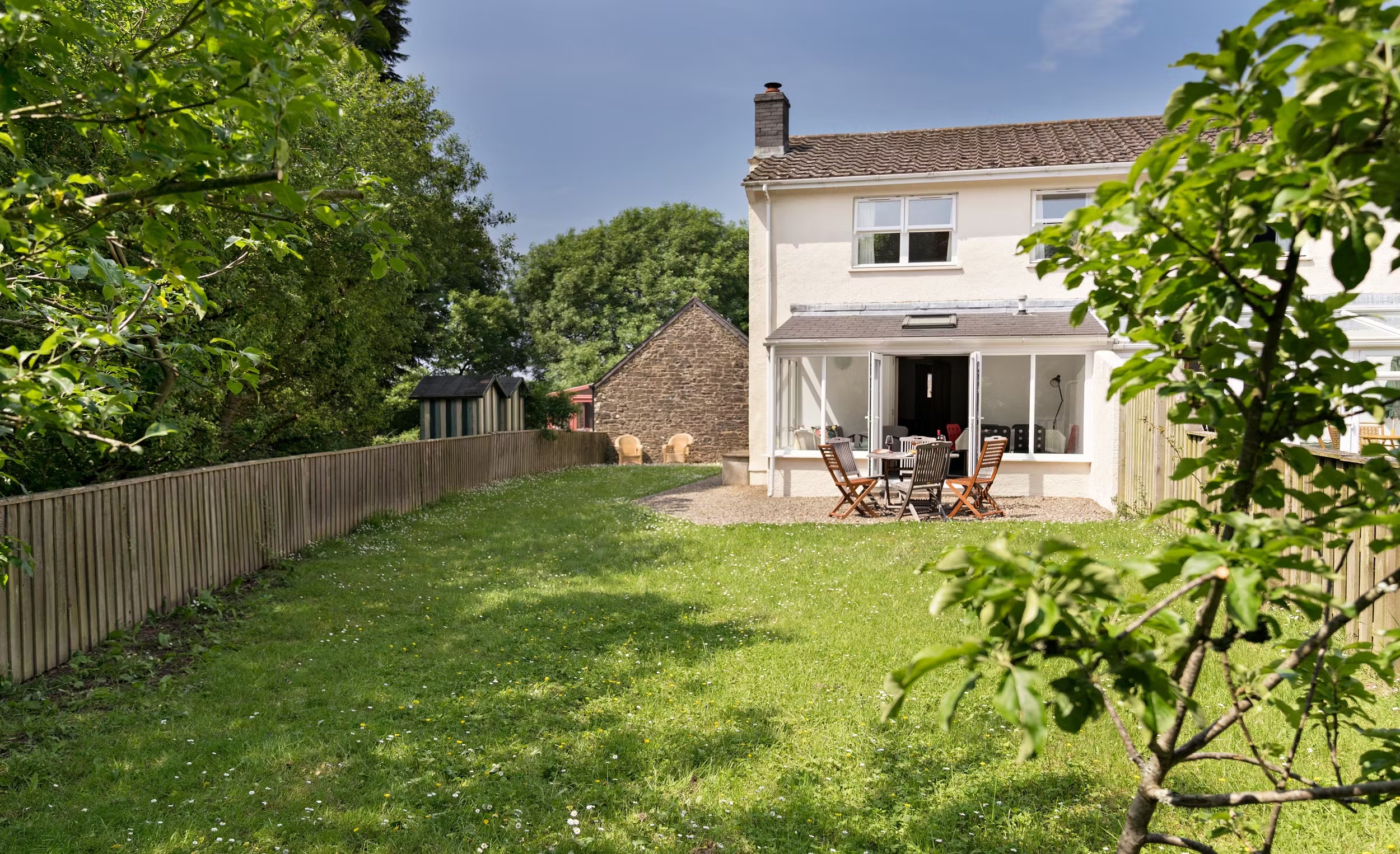 Holly Cottage - photo 2
