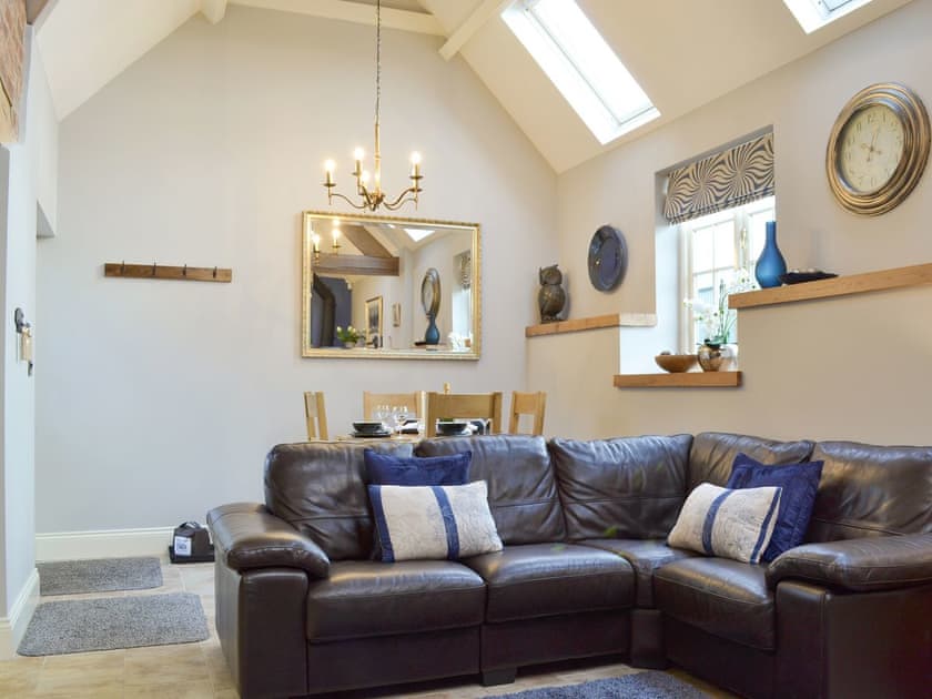 Holtby Grange Cottages - Applegate Cottage - photo 4