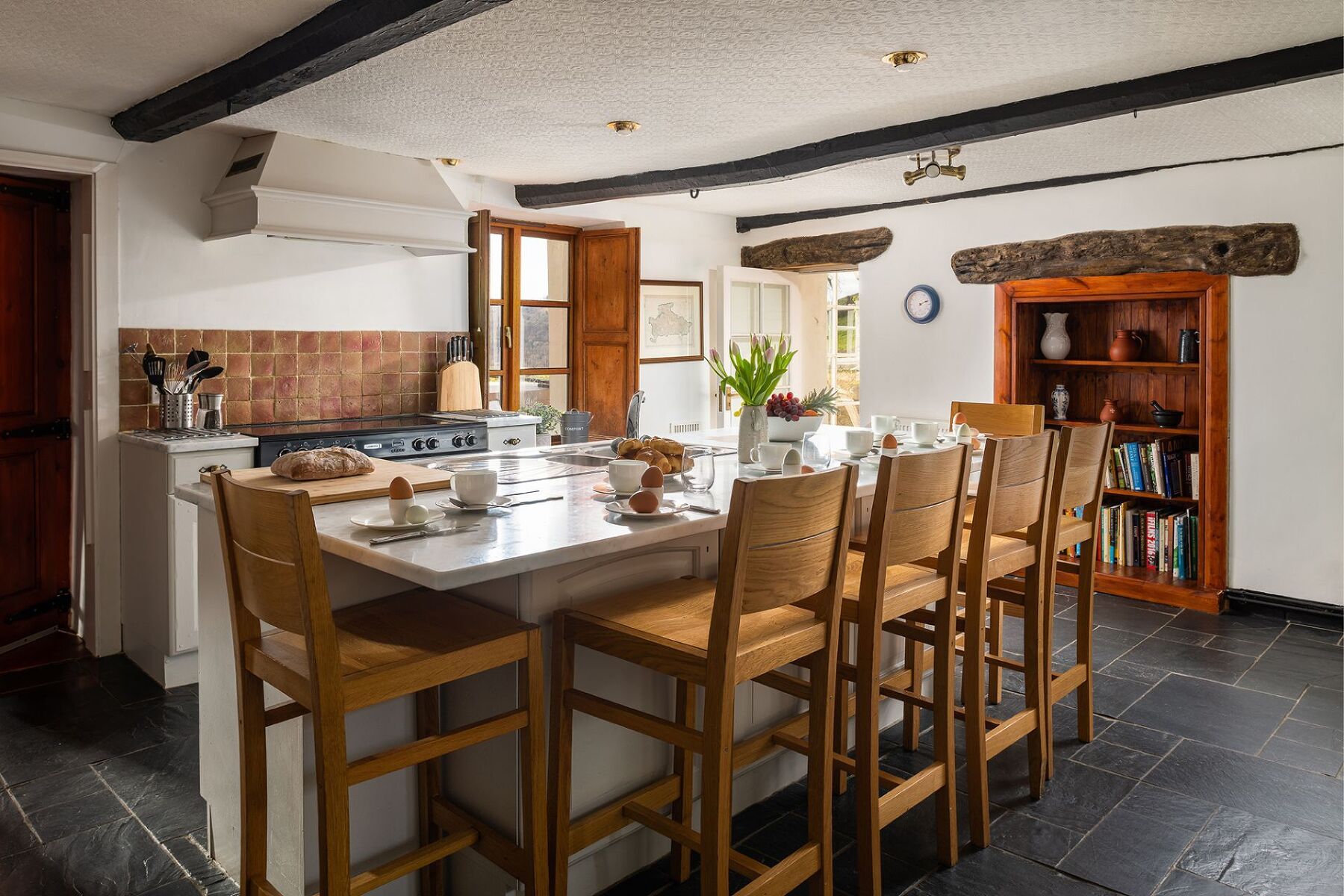 Honey Buzzard Farmhouse - photo 4