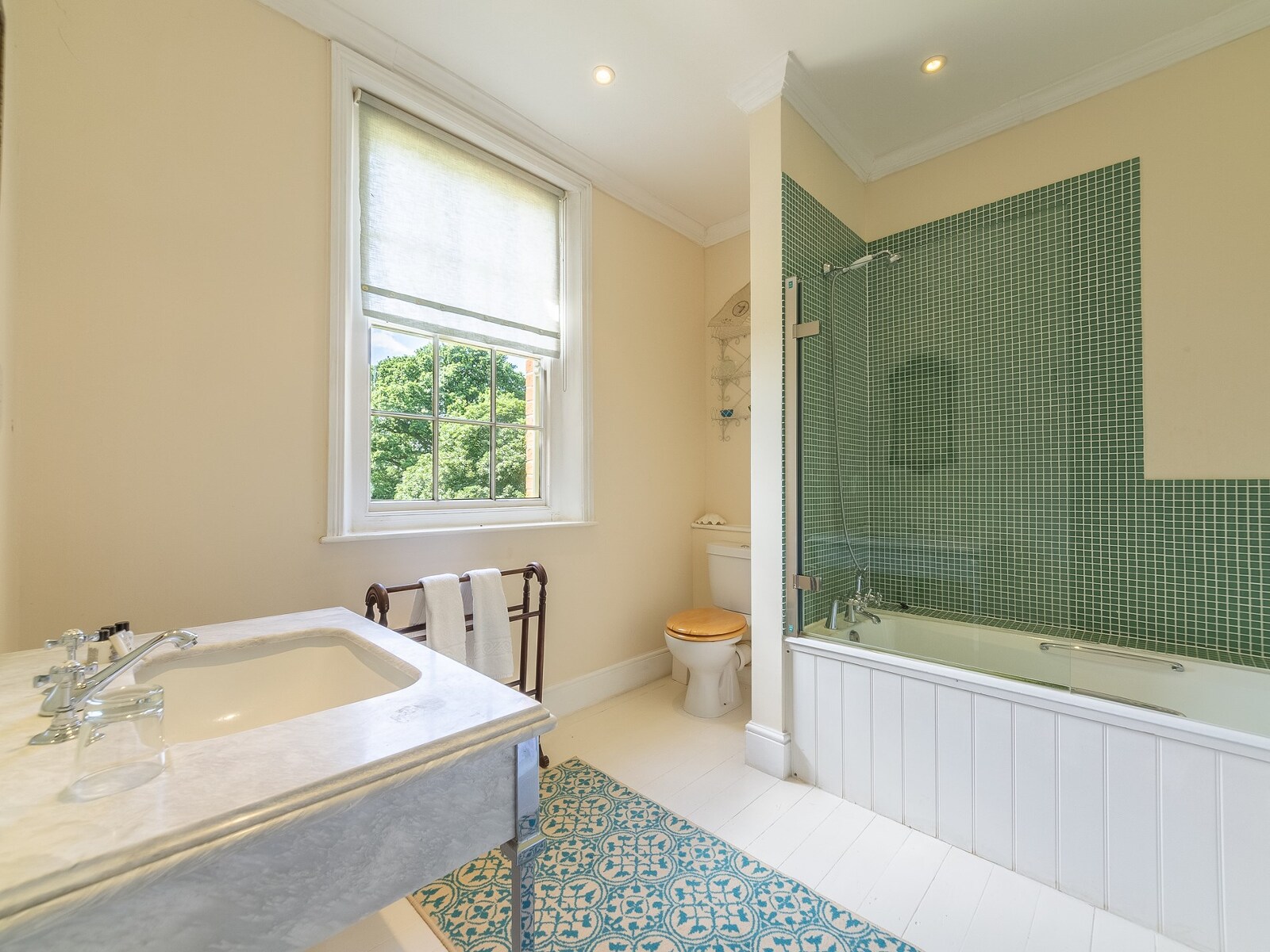 Amelia's Coastal Manor - Private Estate, Natural Beauty - photo 2
