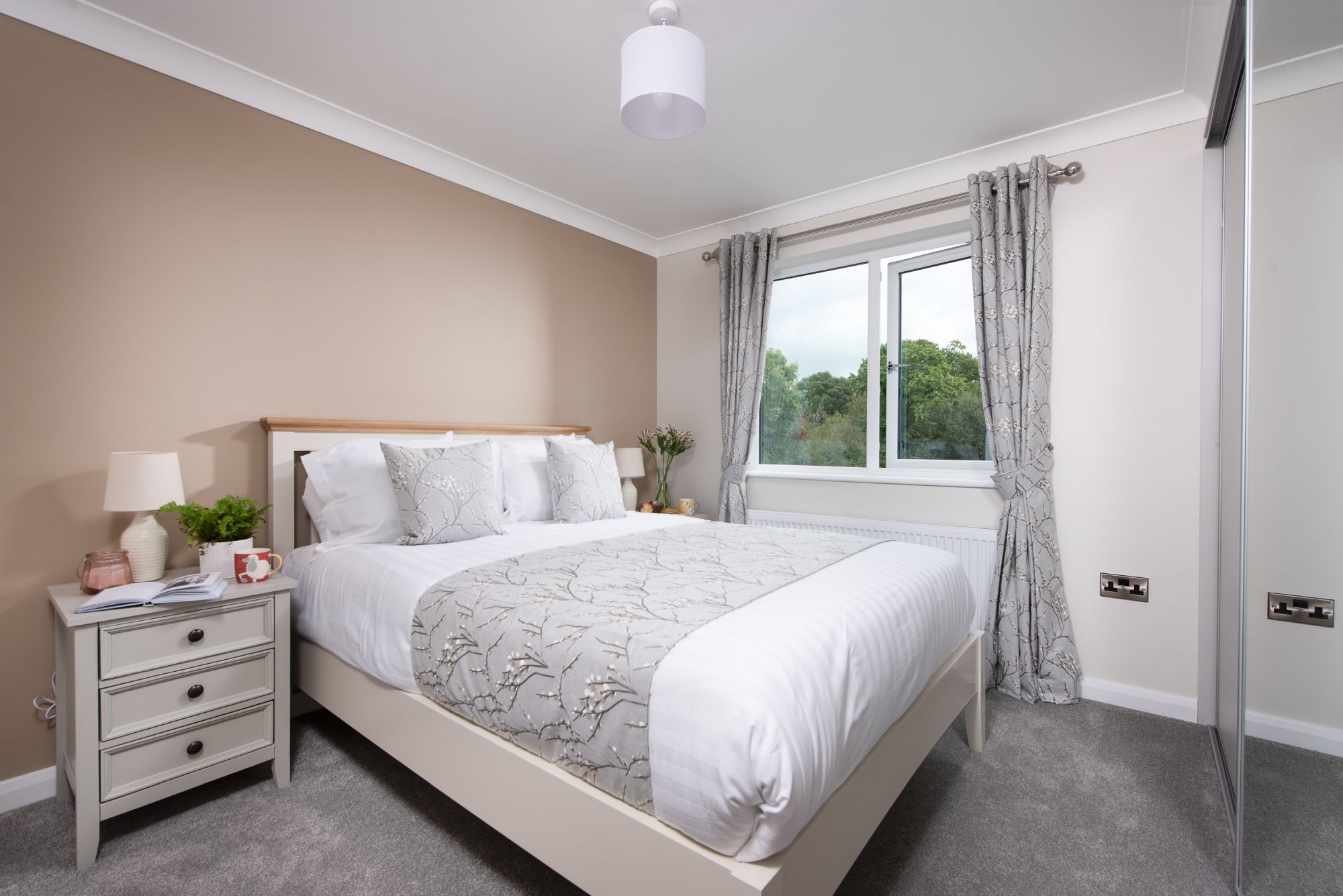 Iris Lodge, 18 Roadford Lake Lodges - photo 4