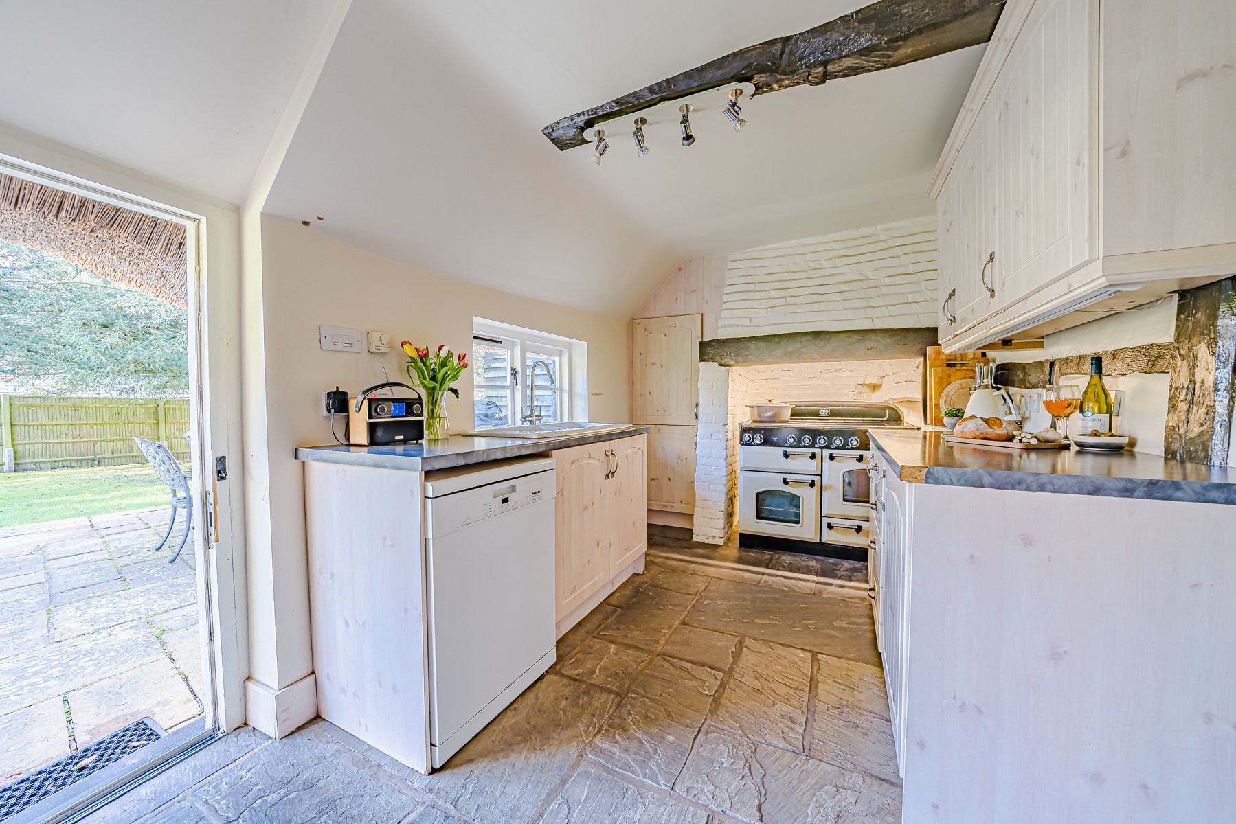 Japonica Cottage - photo 4