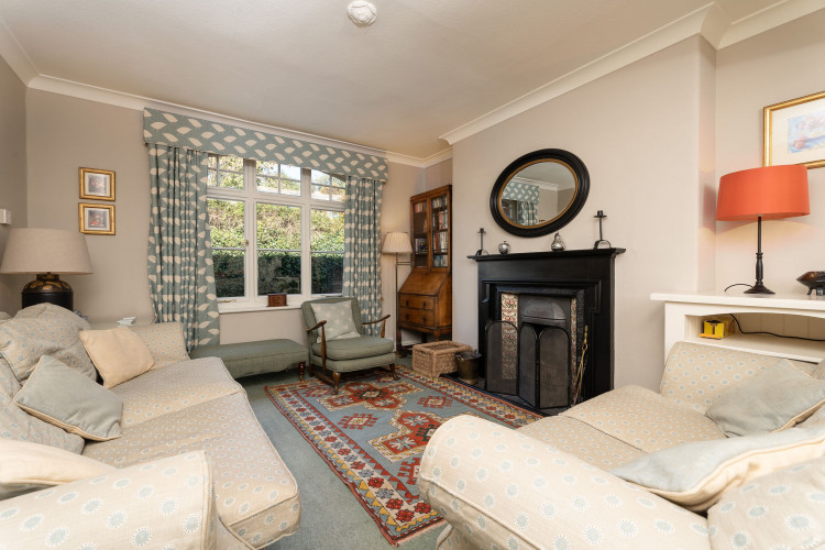 Jubilee Cottage - photo 2
