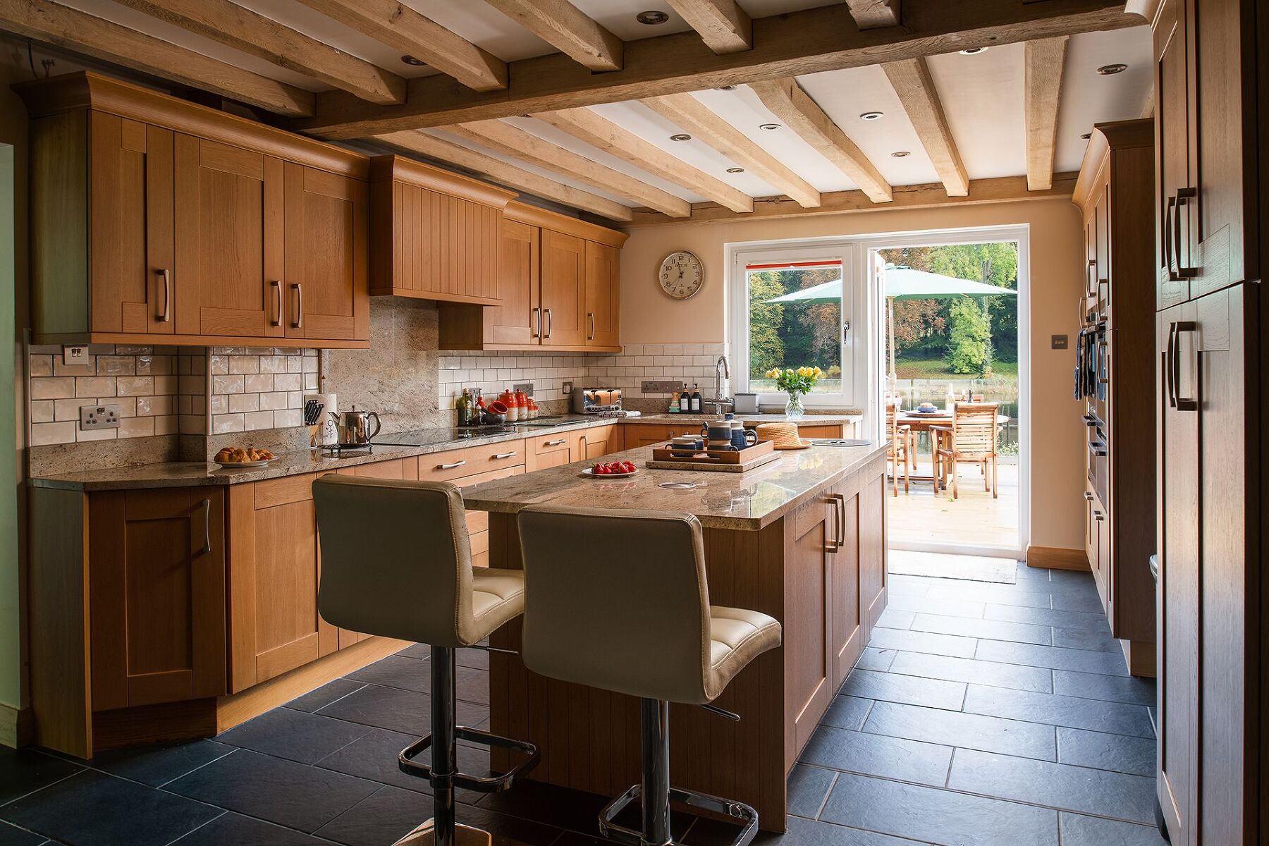 Lake House - photo 5