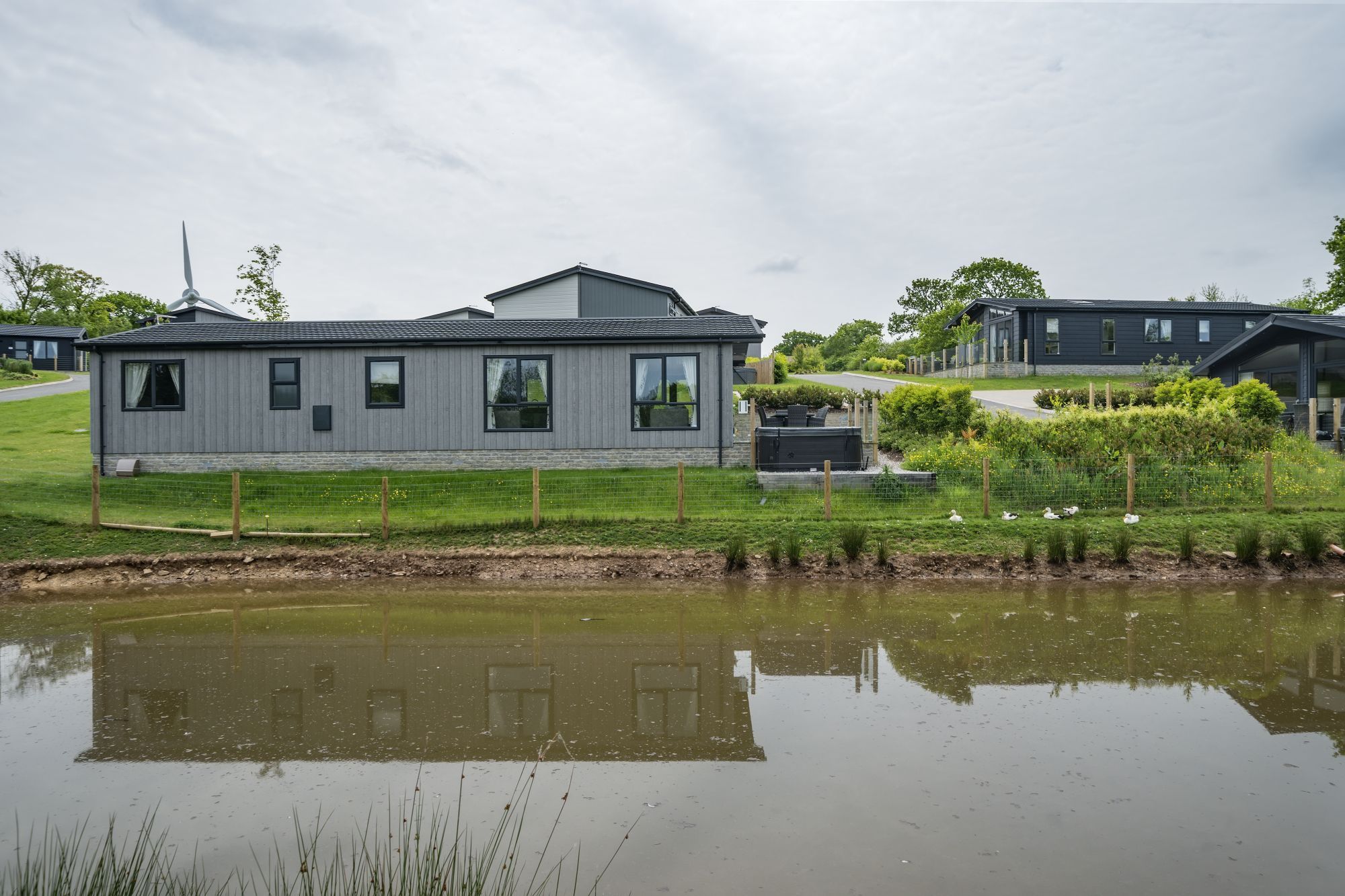Lilac Lodge, 22 Roadford Lake Lodges - photo 5