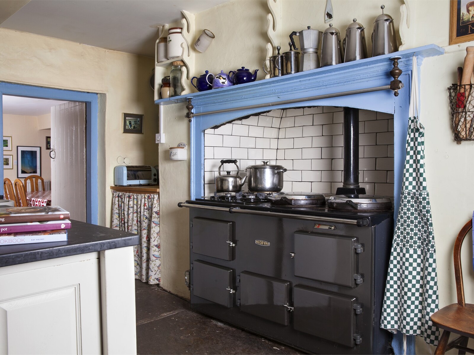 Valley View Farmhouse - Secluded Charm & Mountain Retreat - photo 4