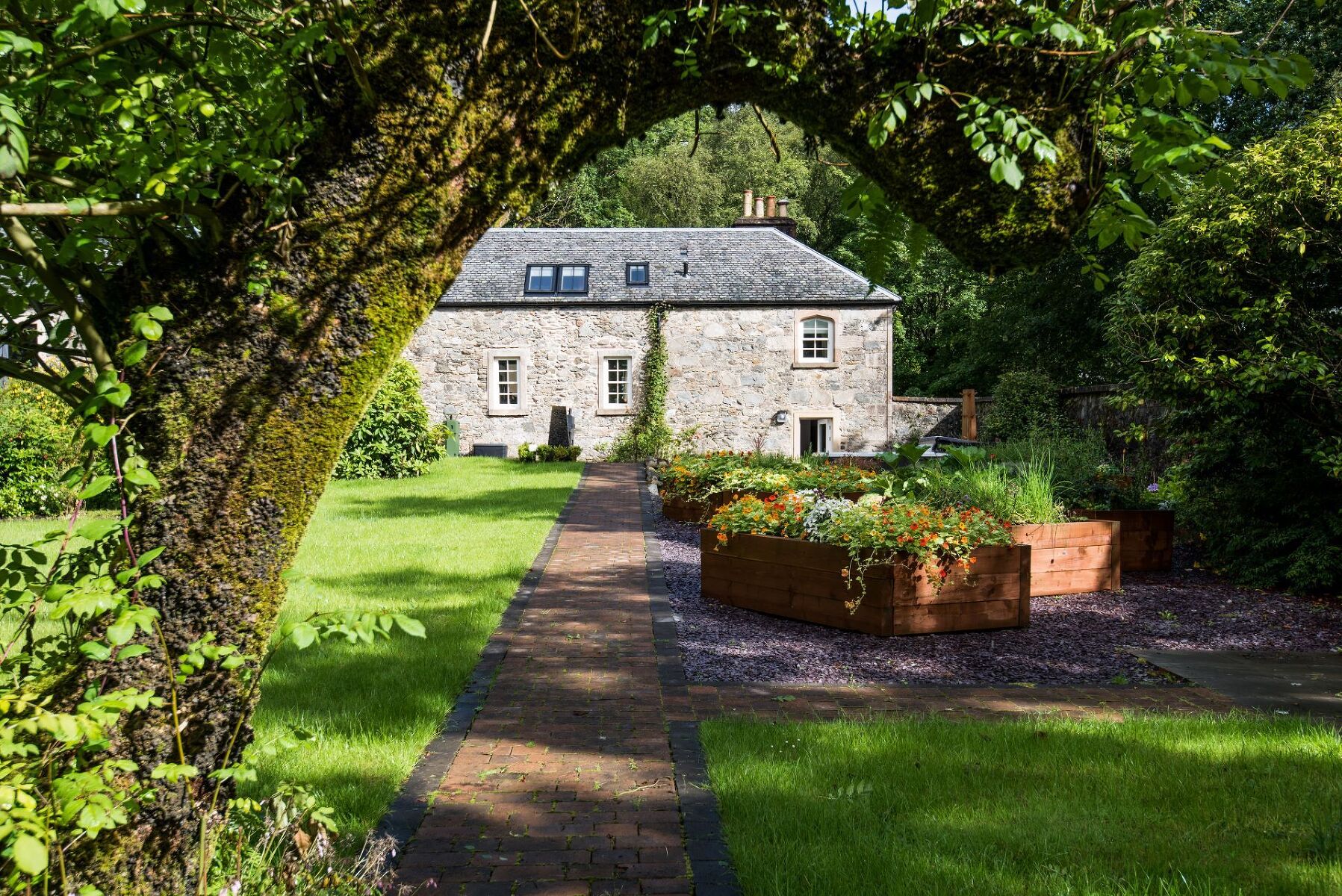 Lomond House - photo 5