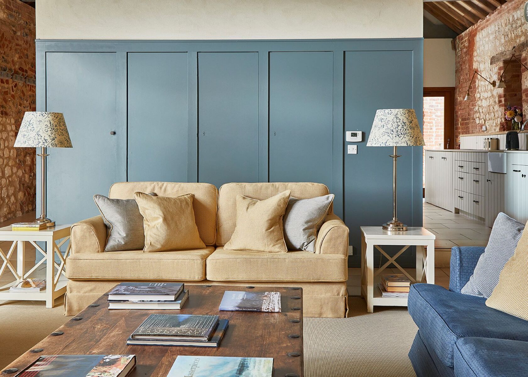 Long Barn - photo 3