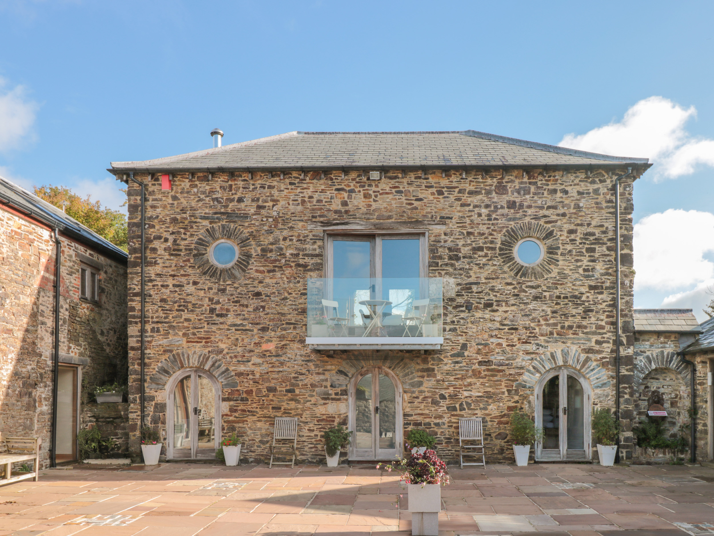 Manor Cottages - photo 2