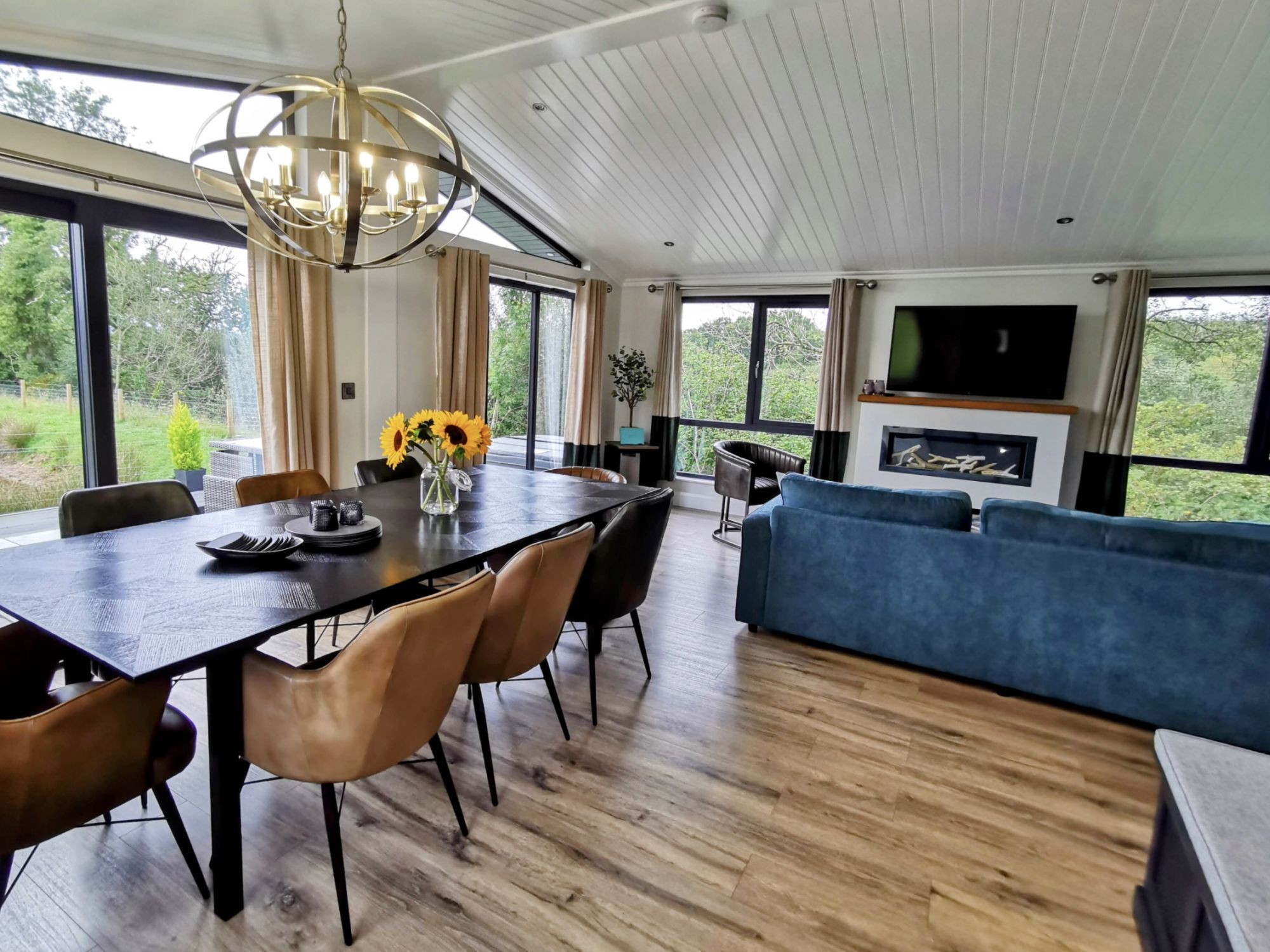 Maple Lodge, 20 Roadford Lake Lodges - photo 3