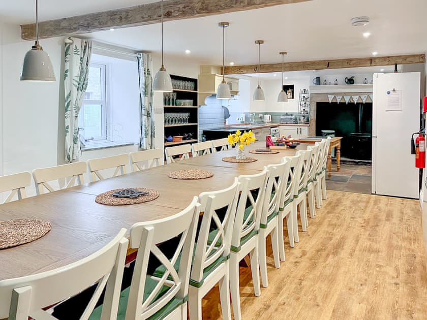 Mark Close Farmhouse - photo 5