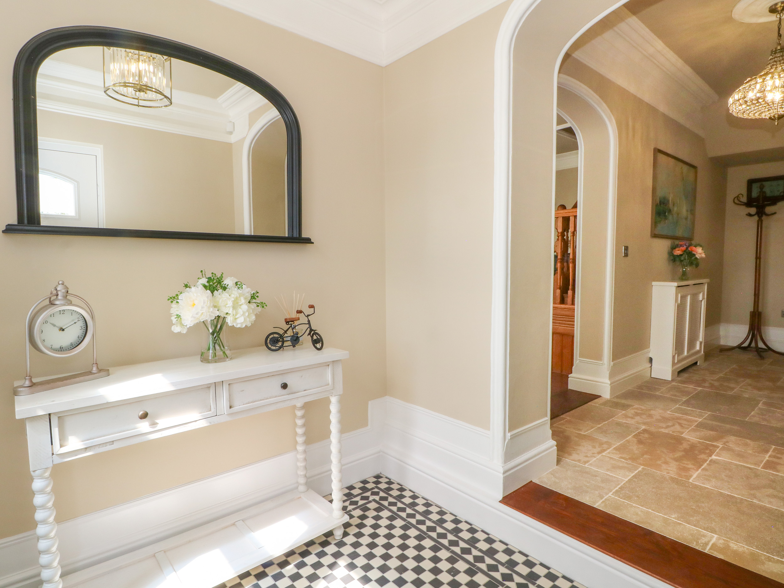 Meadow Manor And Spa - photo 4