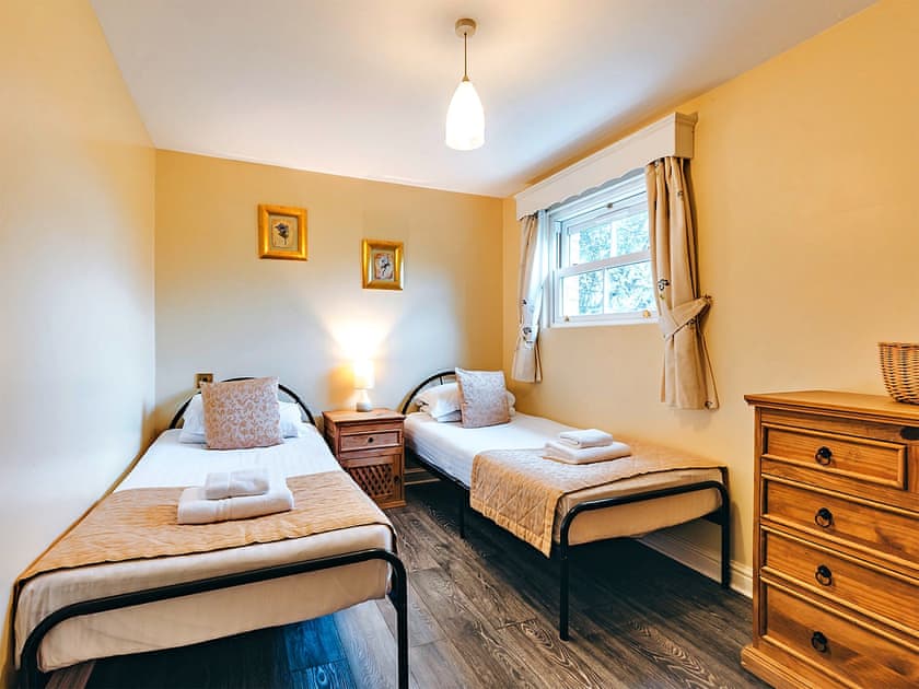 Meadowlands Netley Hall - photo 5