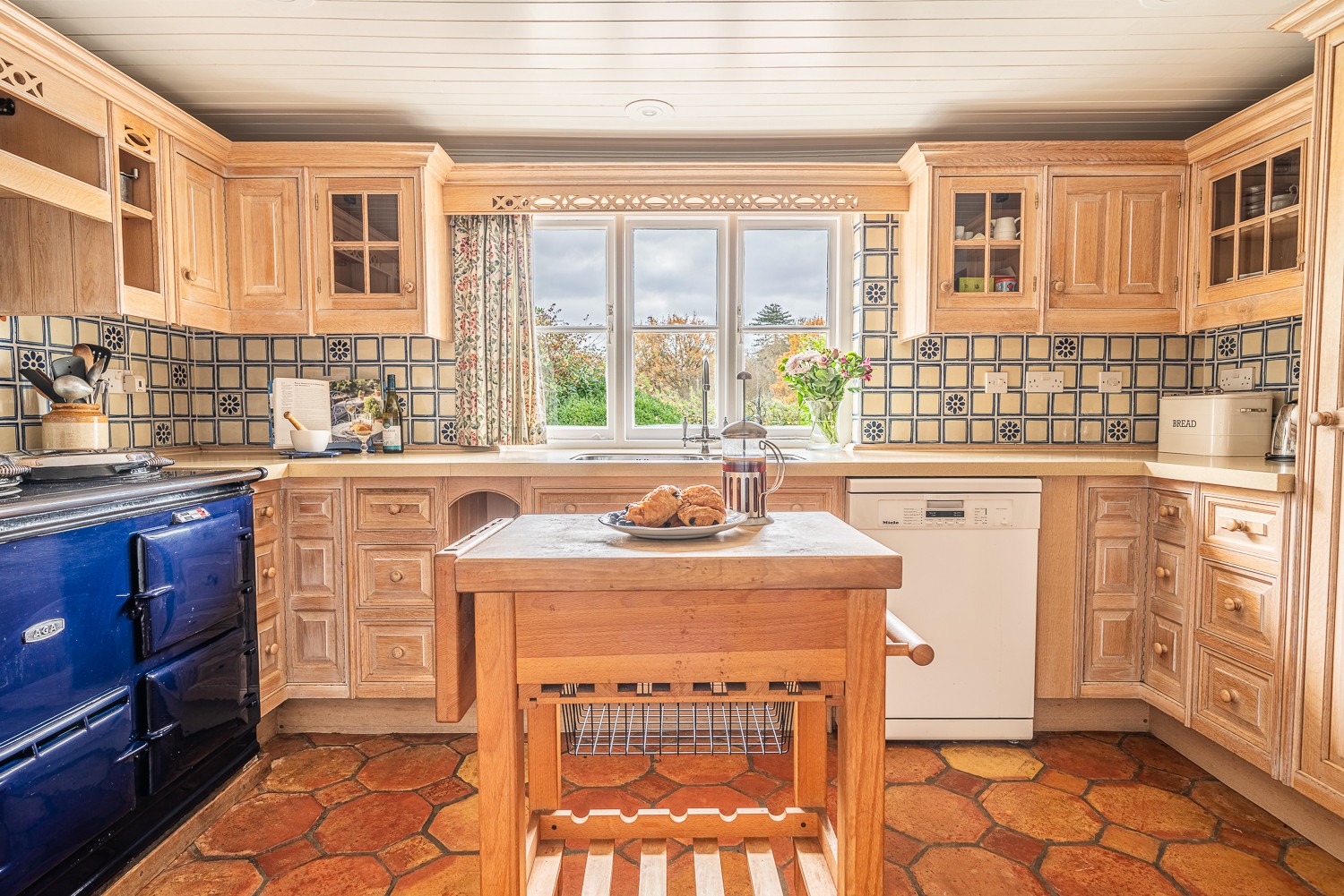 Moonfleet Cottage - photo 3
