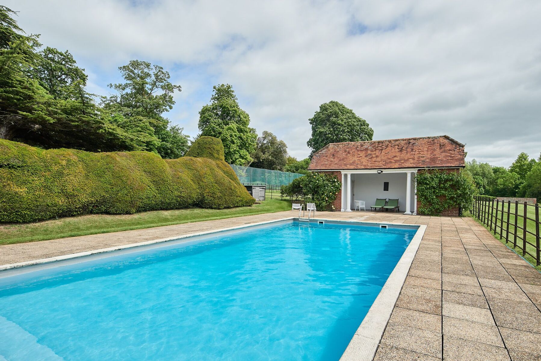 North Wessex Manor - photo 2