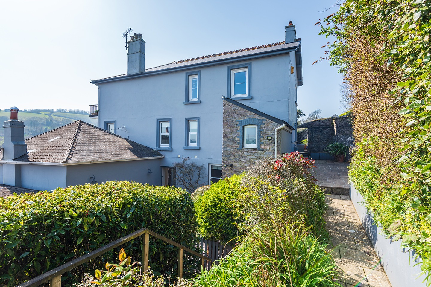 Number 1, Thurlestone Court  - photo 4