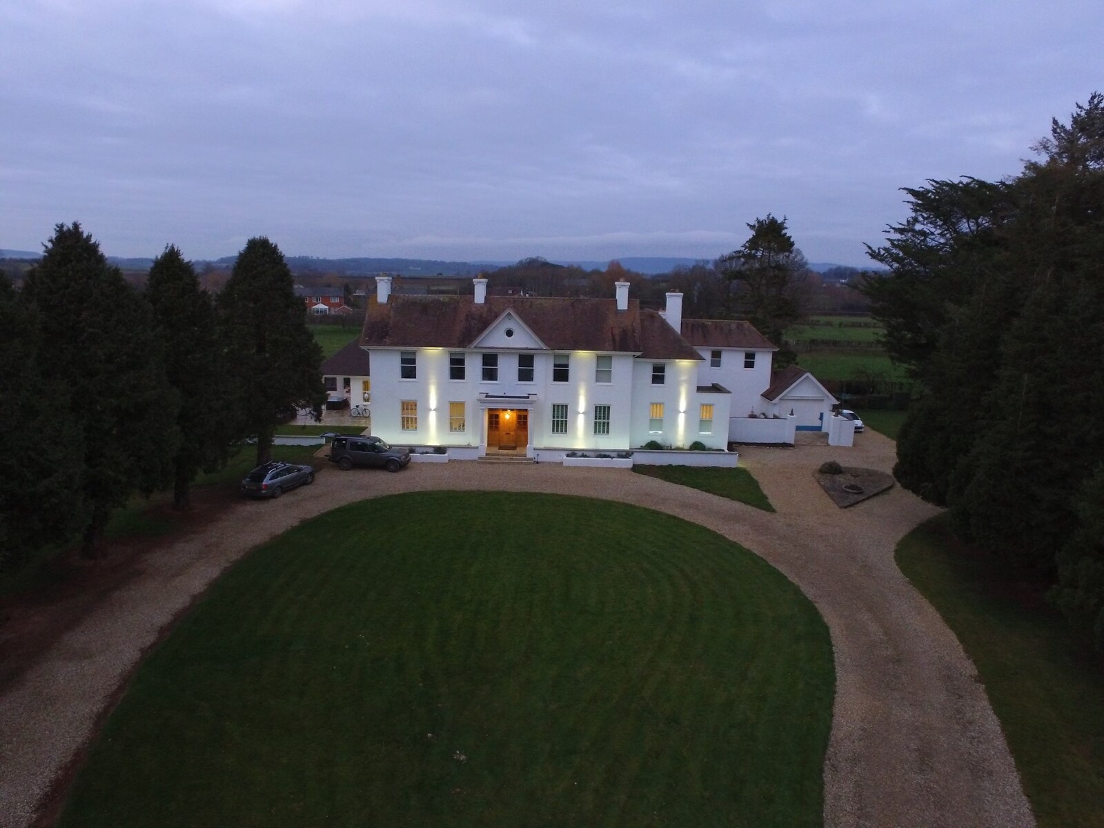 Serene Oasis - Luxurious Countryside Retreat - photo 3