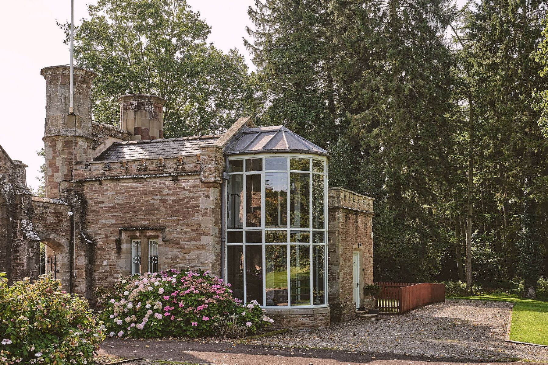 Osborne Lodge - photo 3
