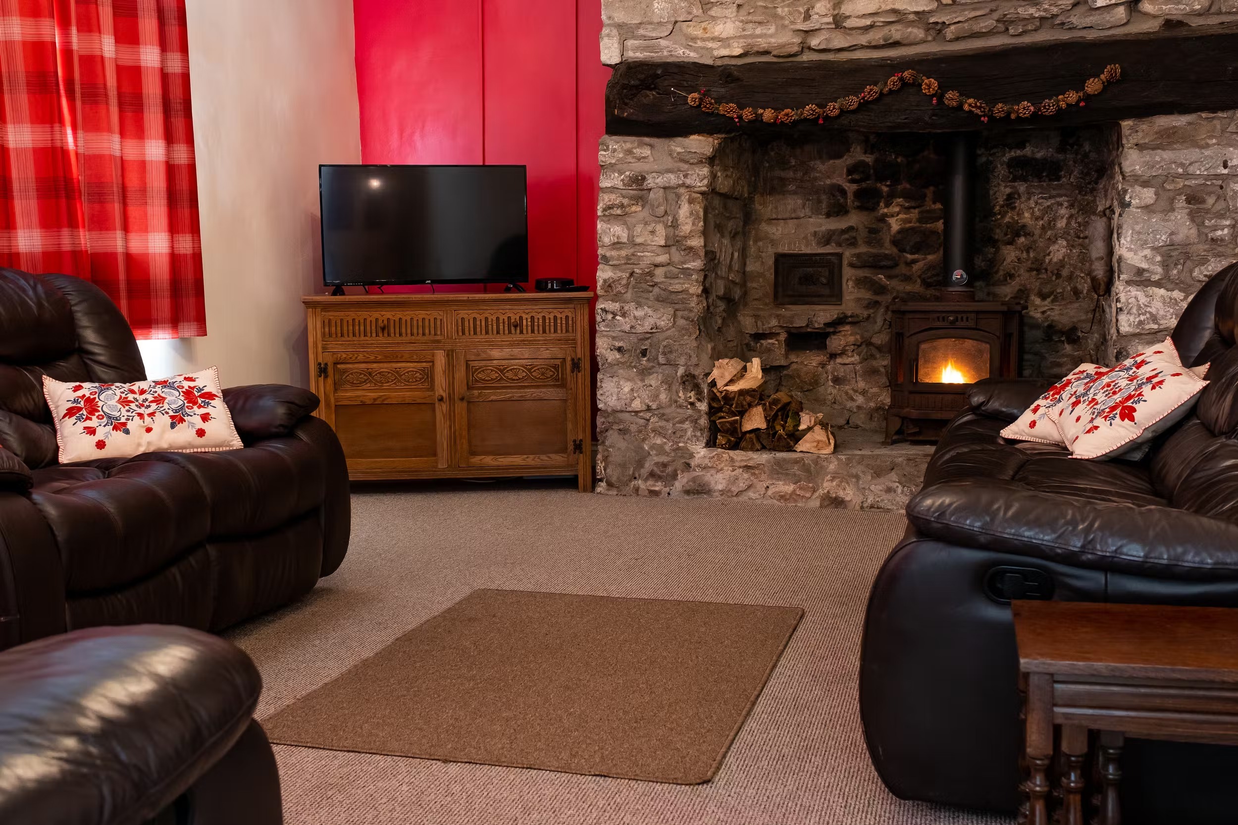 Pen-Y-Graig Cottage - photo 4