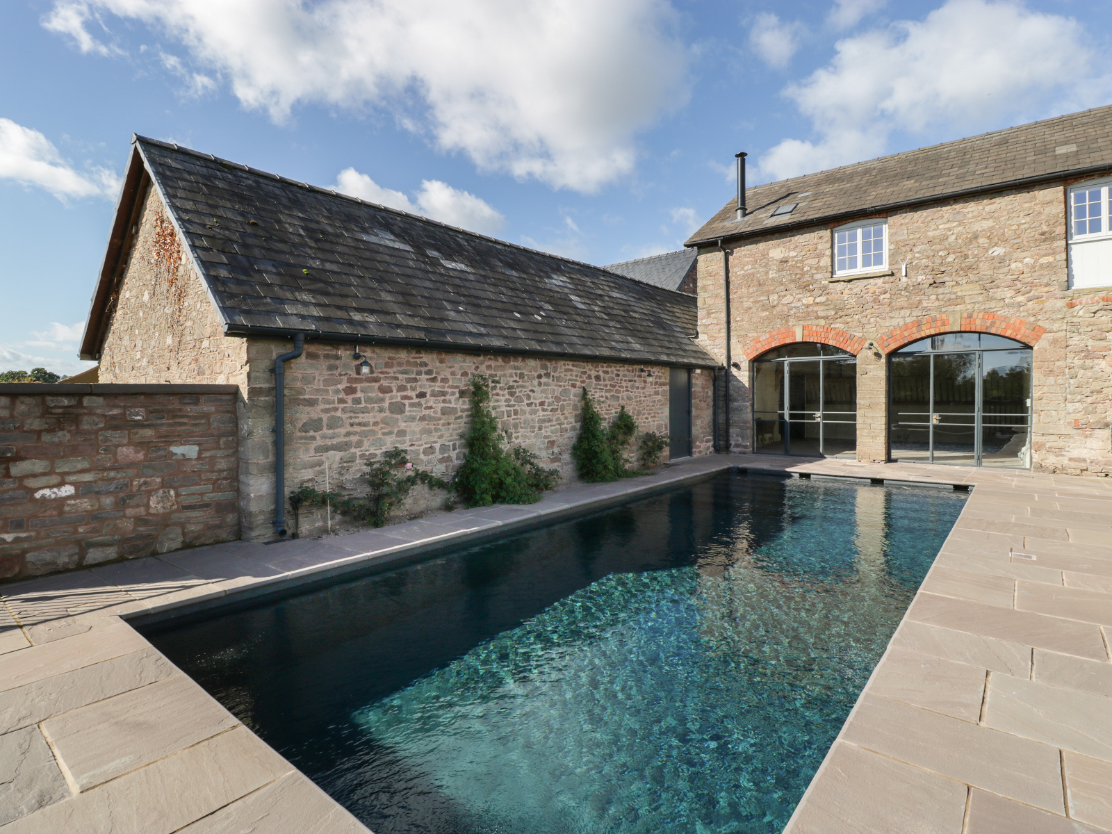 Pentwyn Farm - photo 3