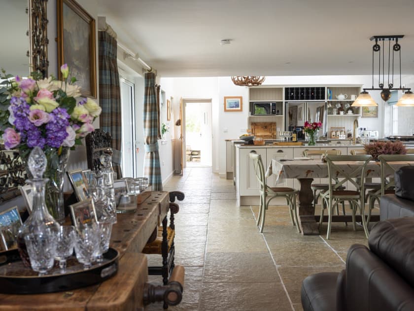 Pine Farmhouse - photo 5