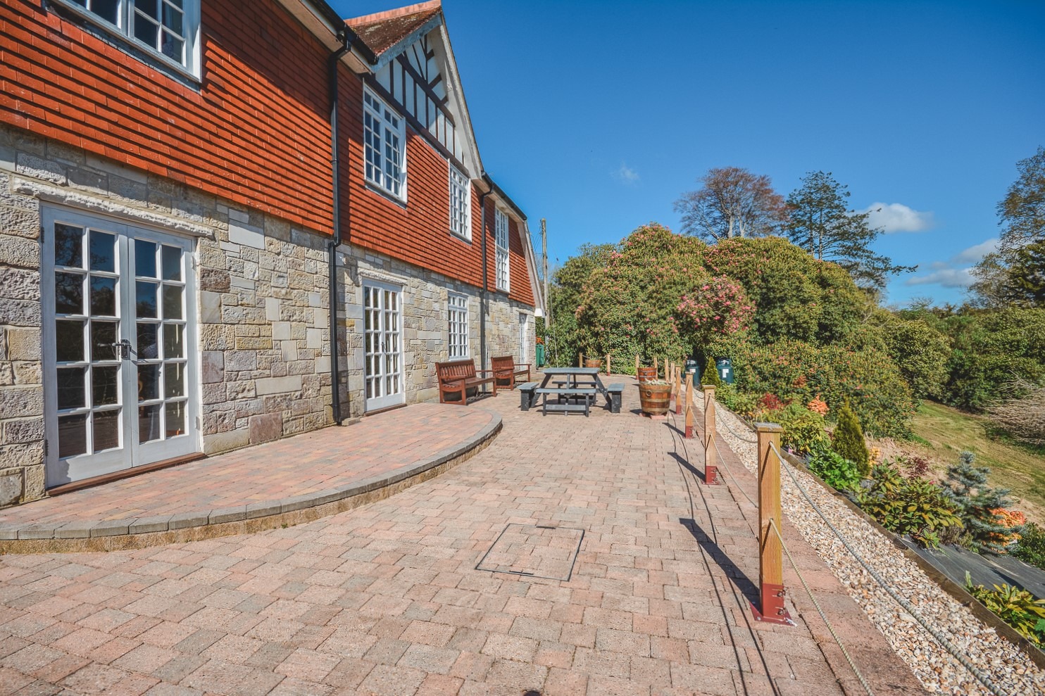 Uplyme, Devon