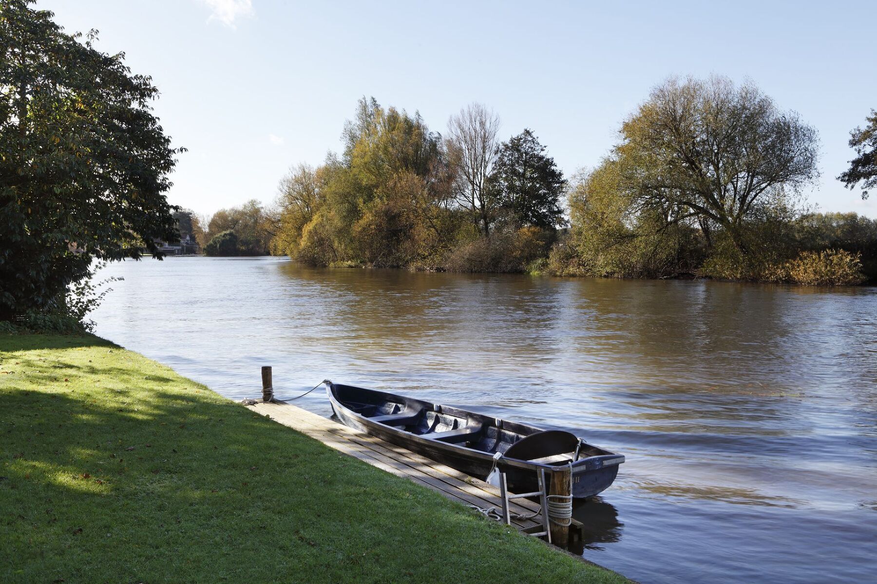 Riverside View - photo 3