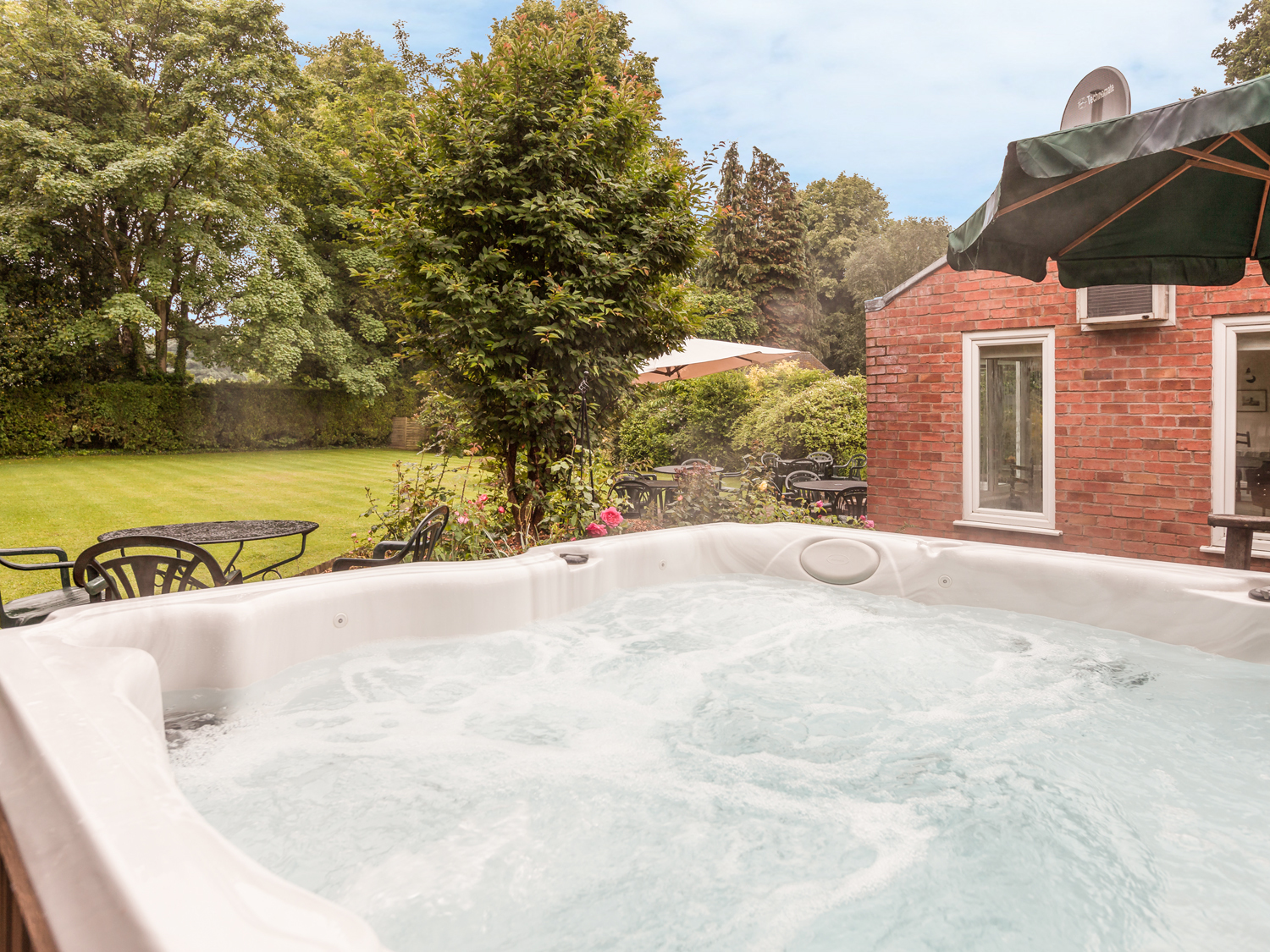 Rosehill Manor - photo 3