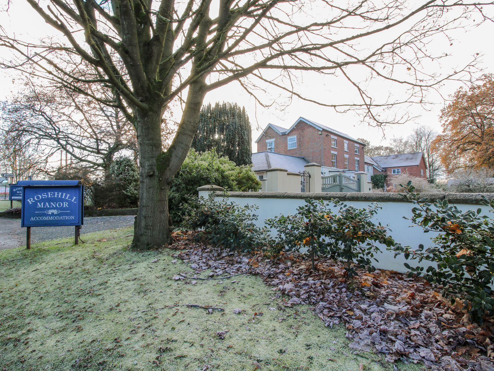 Rosehill Manor - photo 4