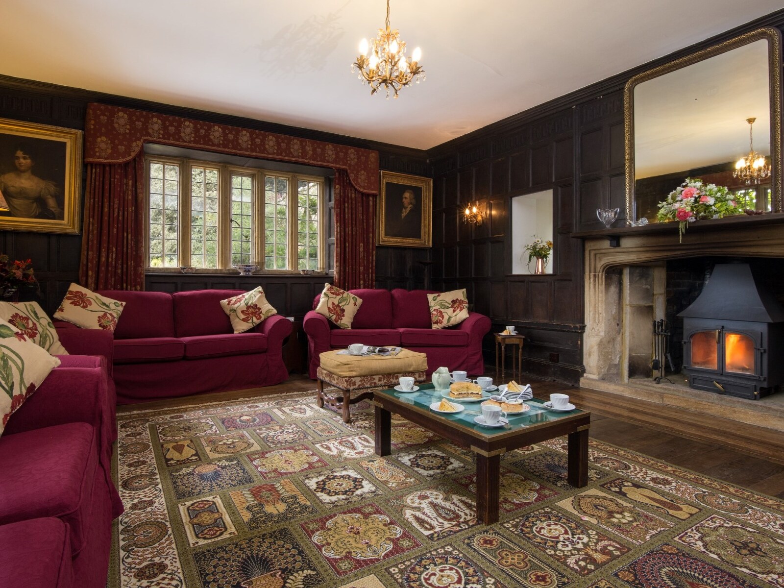 The Drake's Manor - Historic Estate with 18th Century Charm - photo 3