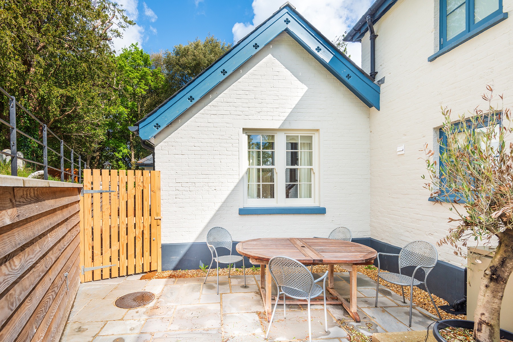 Sopley Cottages - photo 3
