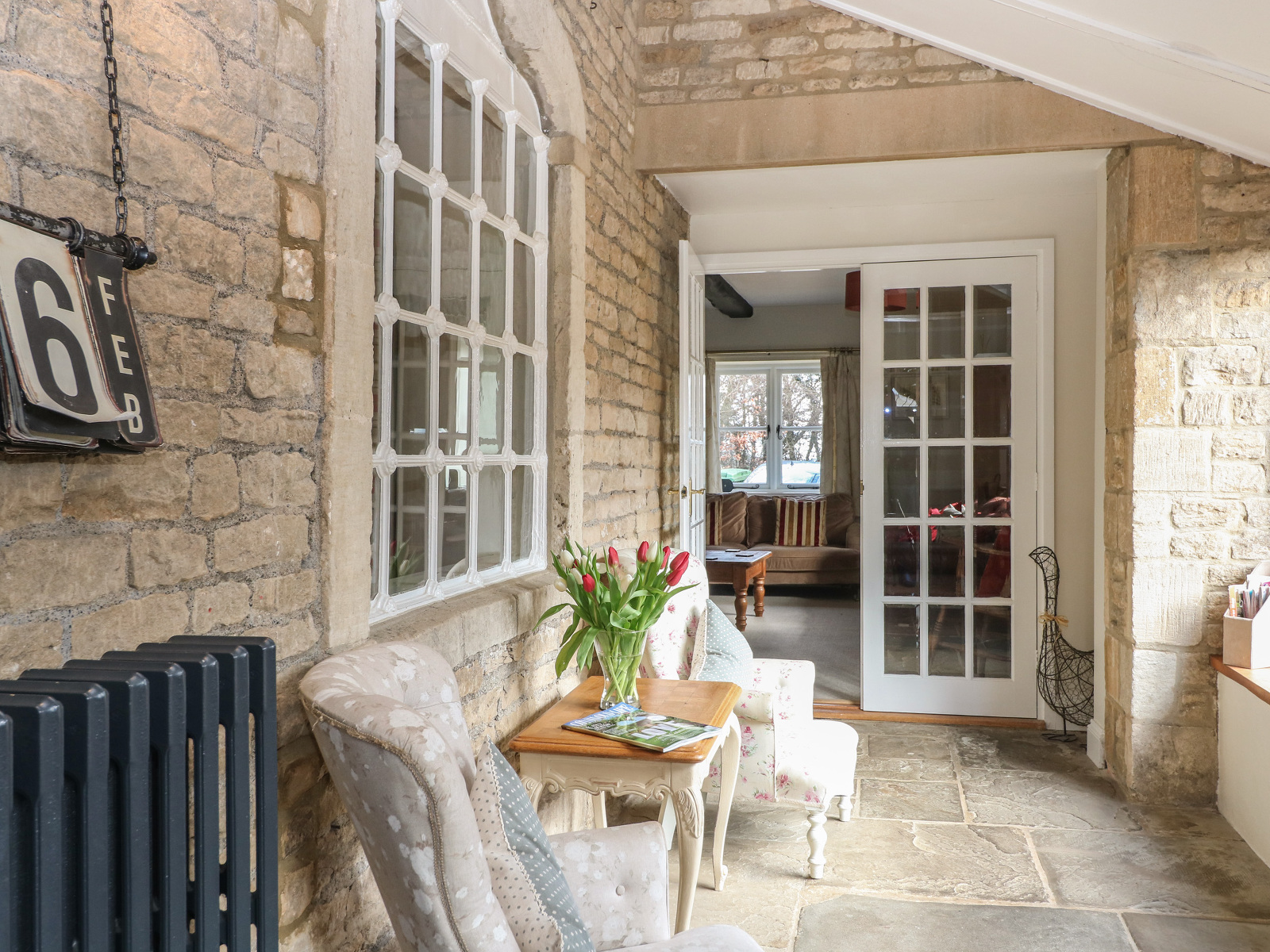 South Hill Farmhouse - photo 3
