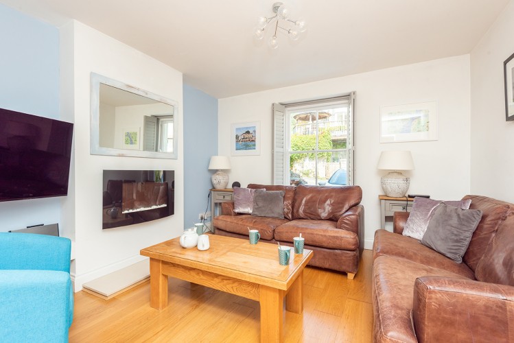 Stonehouse - photo 2