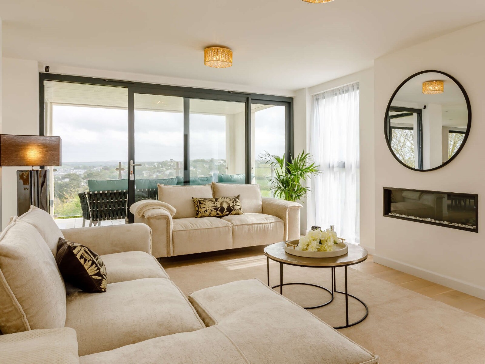 Vista Solace - Glass-Sided Atrium & Countryside Haven - photo 3