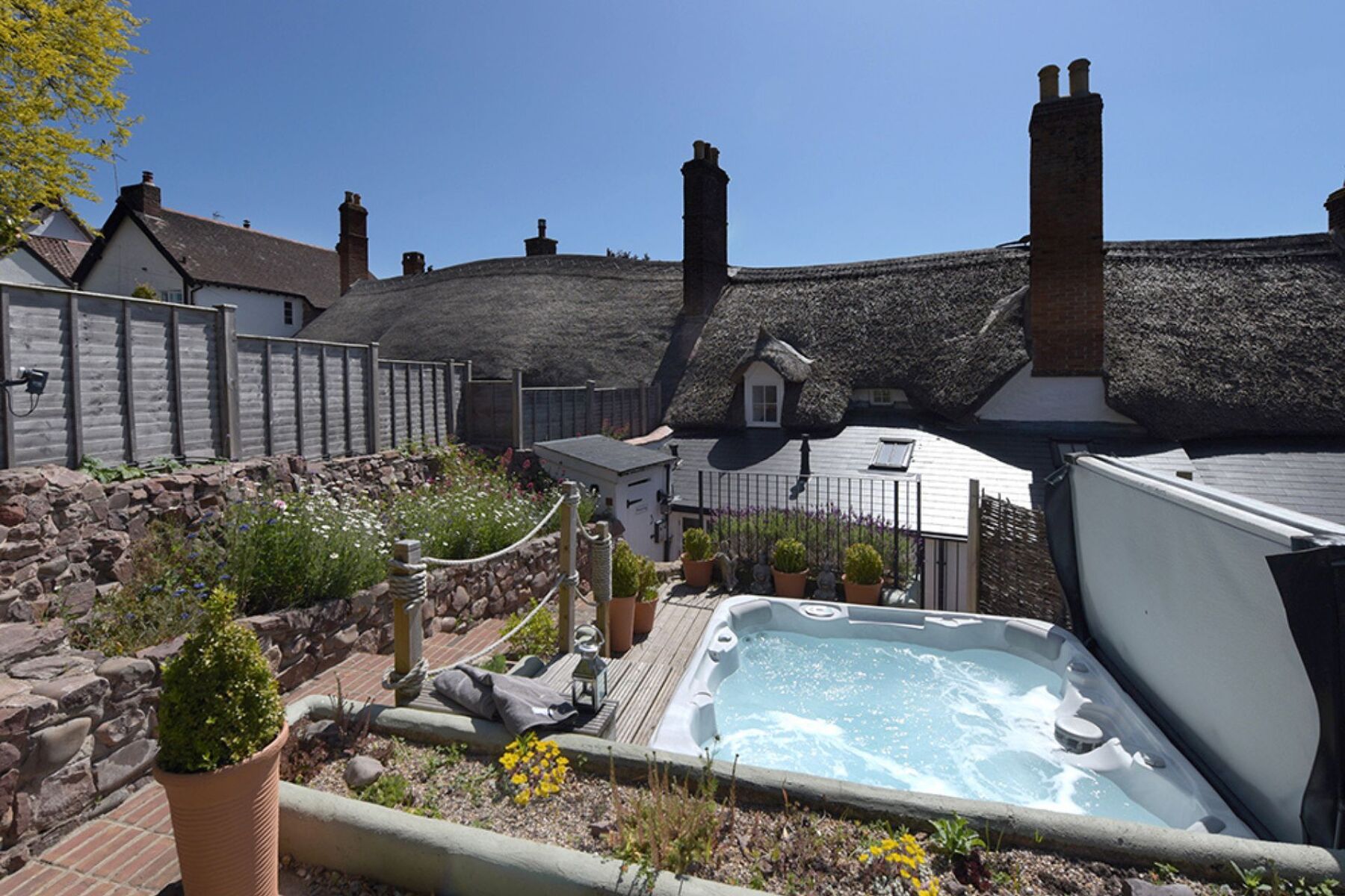 Sweet Shop Cottage - photo 2