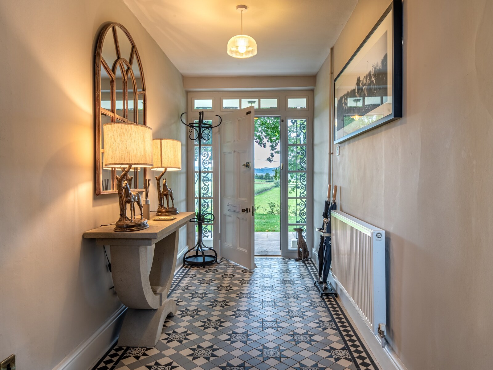 Cotswold Cottage - Luxe Countryside Haven - photo 2