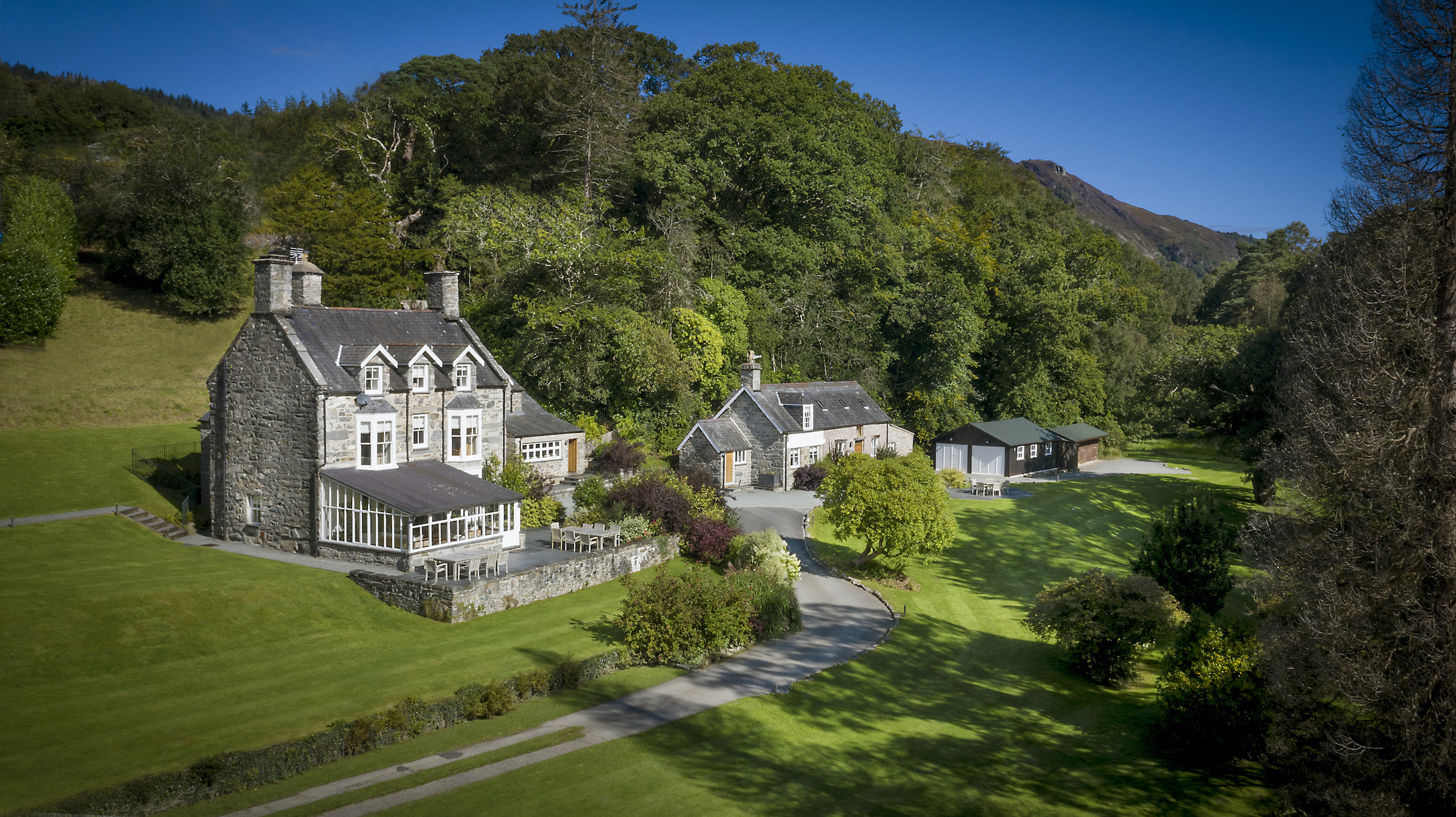 Tan Llan - photo 2