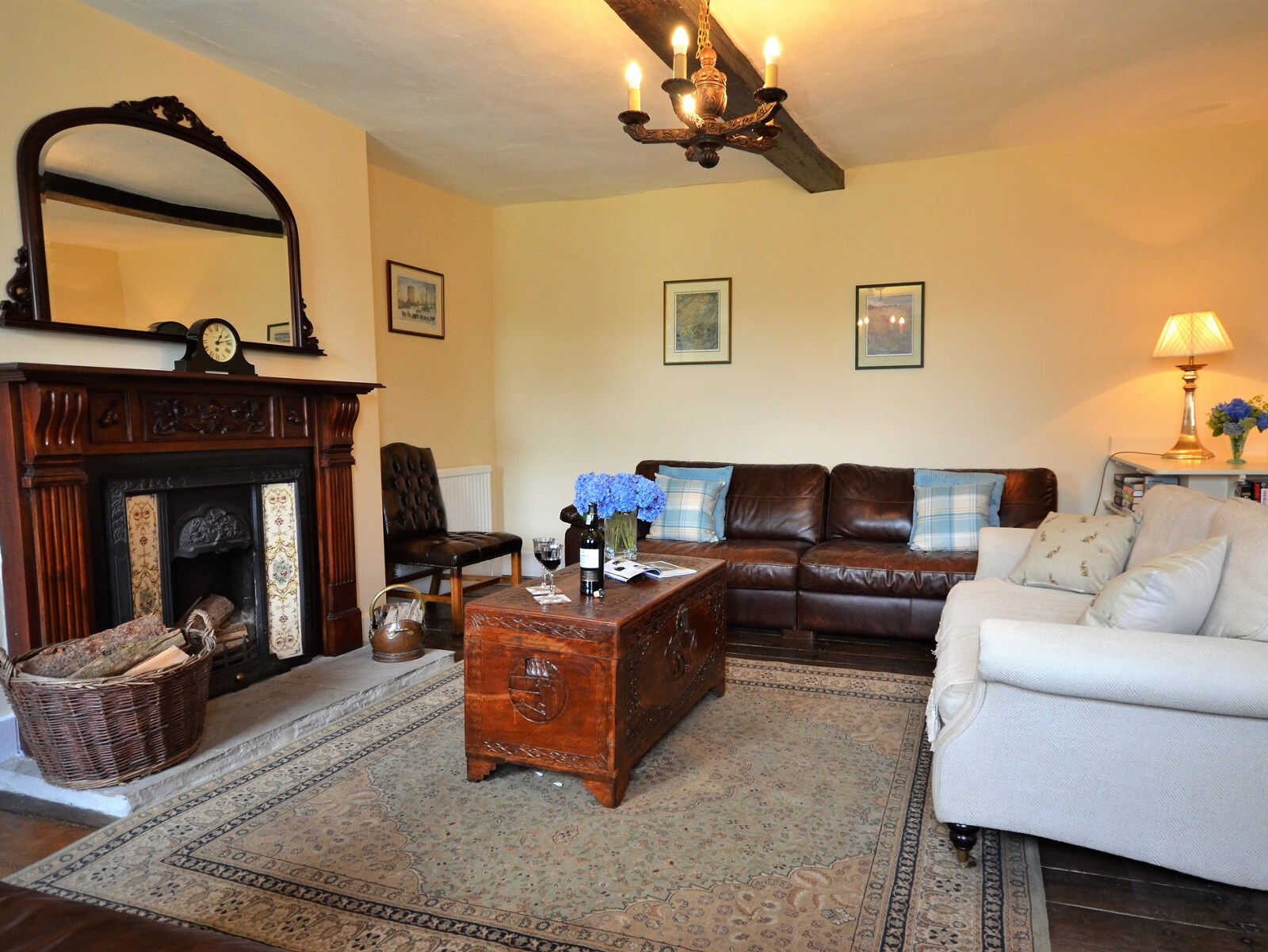 Castle View Manor - Georgian Elegance & Farm Charm - photo 2