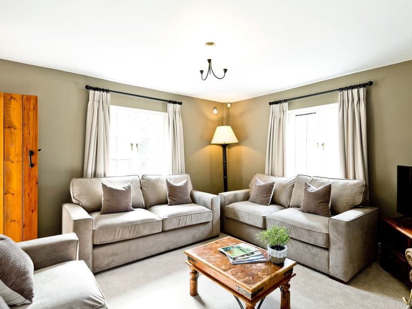The Farmhouse - photo 2