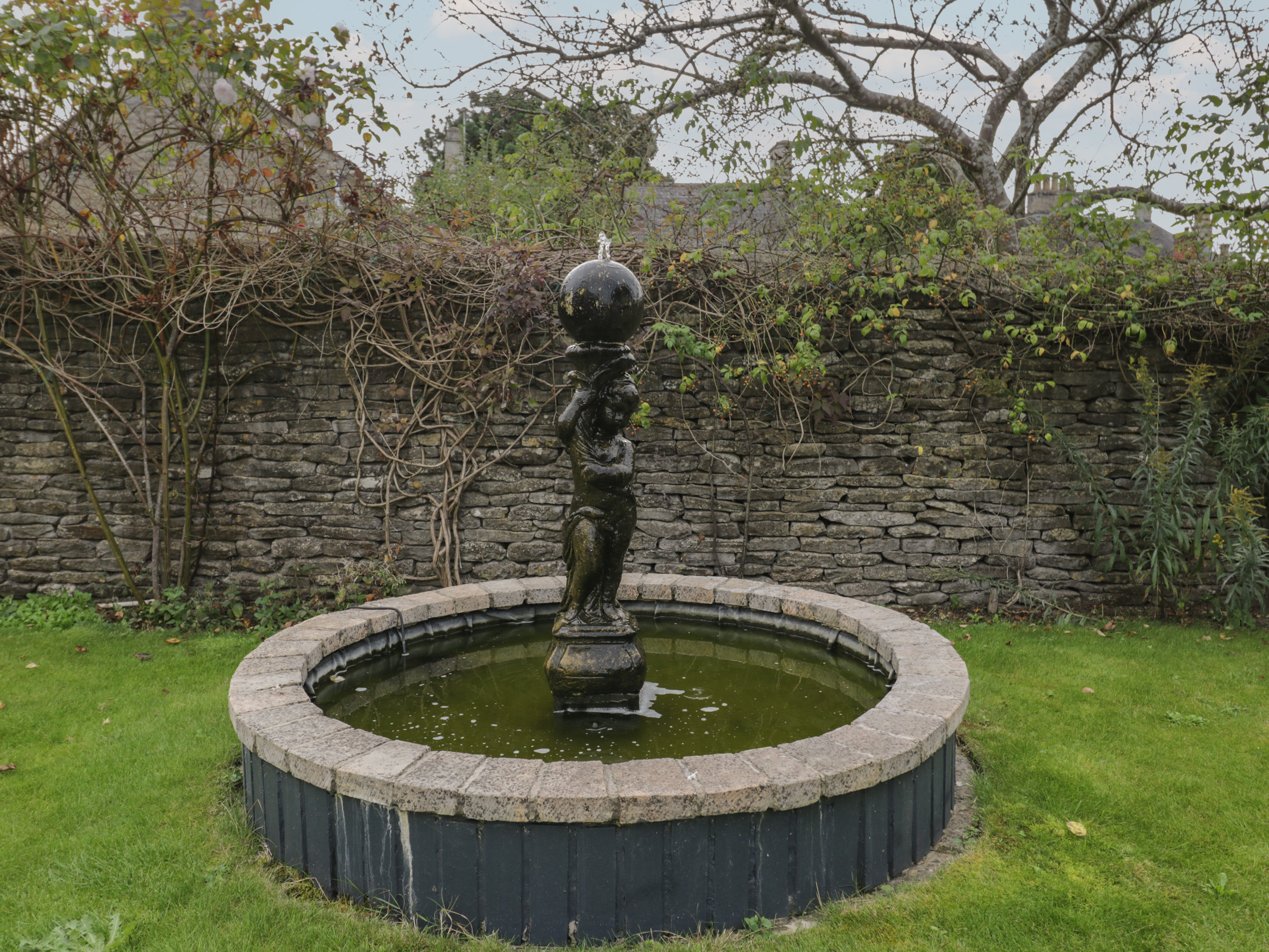 The Gate House - photo 3