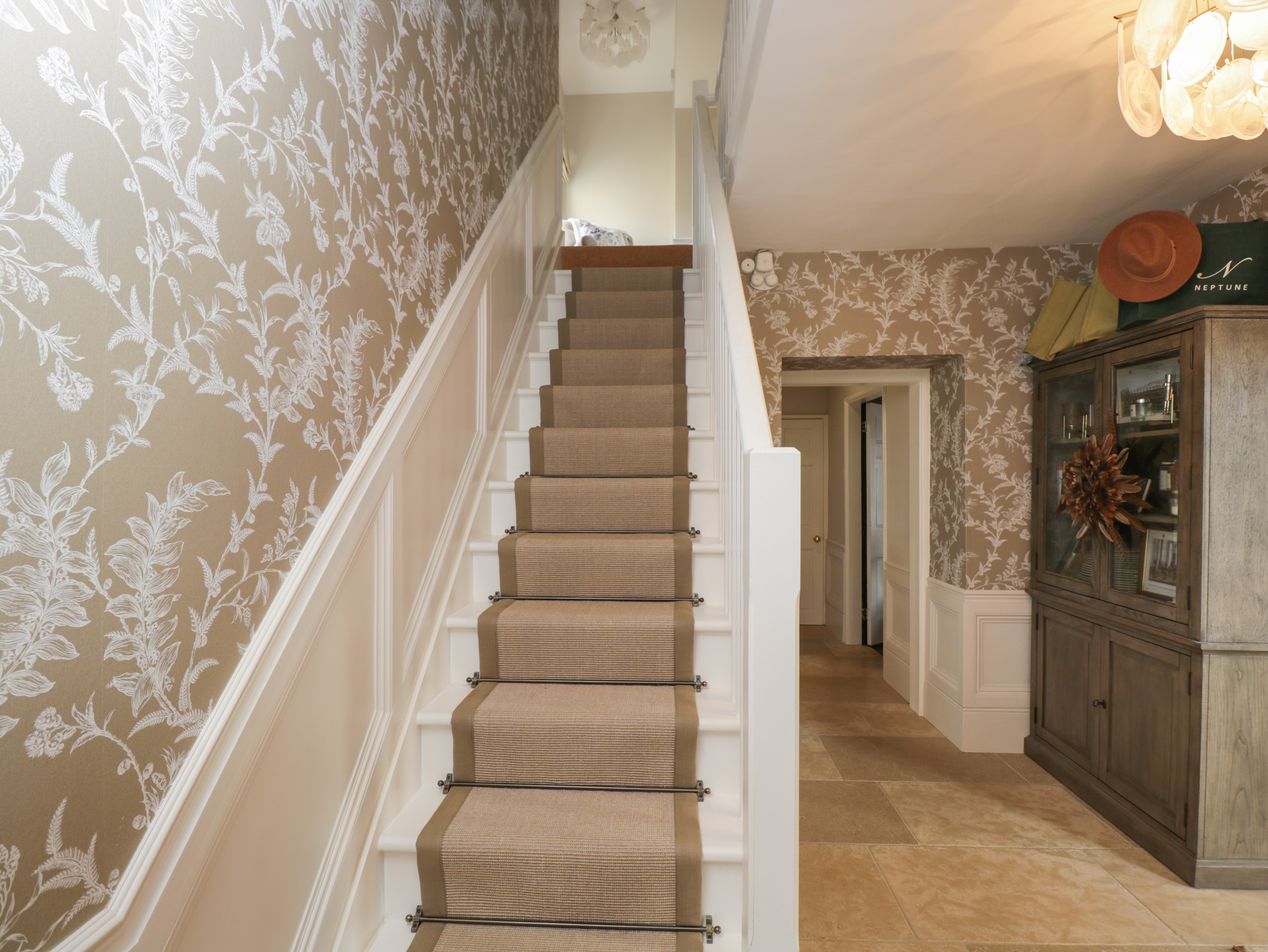 The Gate House - photo 4